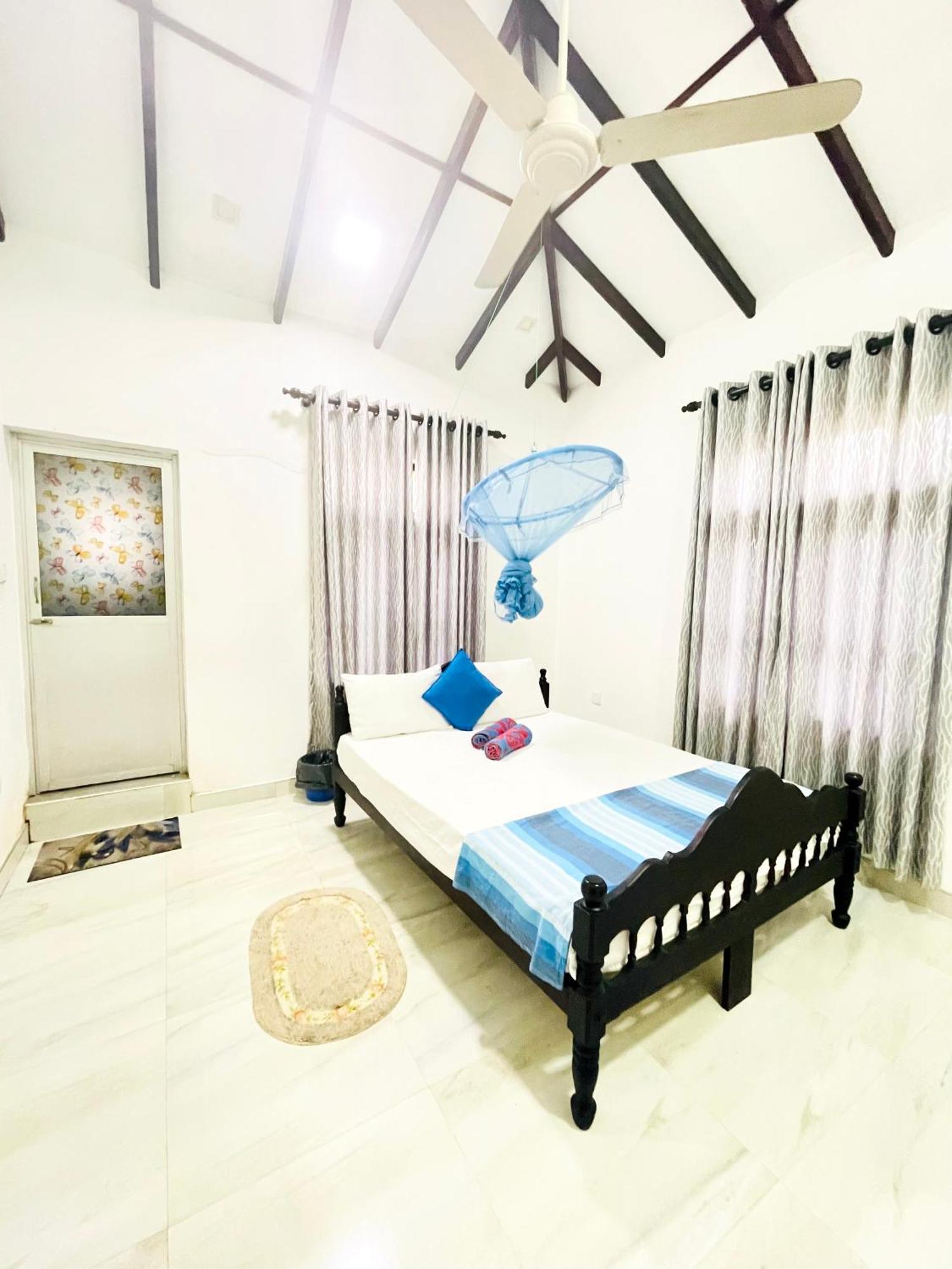 Sebastian Family Villa Негомбо Екстериор снимка